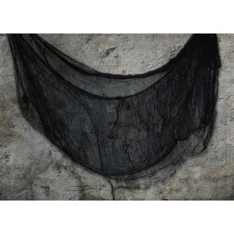 Fekete Kísérteties Dekorációs Anyag Halloweenre, 76x228 cm