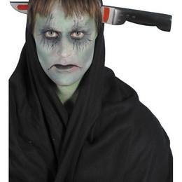 Késsel Átszúrt Fej